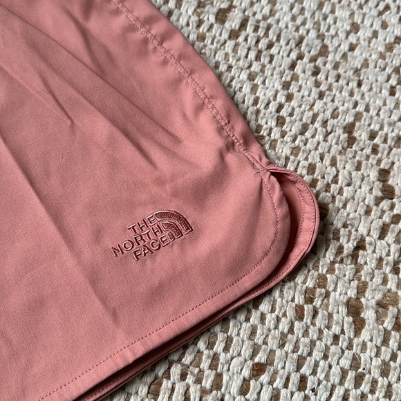 The North Face Athletic Skort - Picture 2 of 6